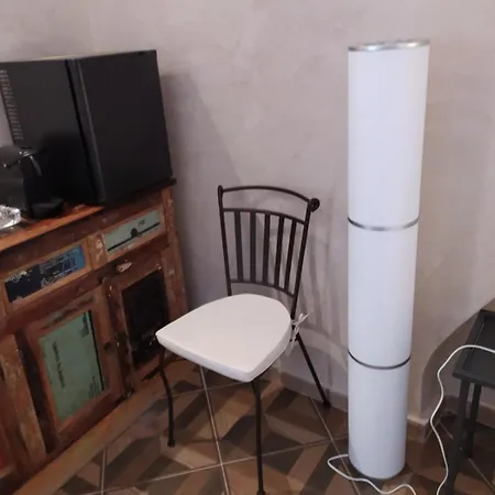 Al Console Depandance Con Jacuzzi Per Coppia Монополи