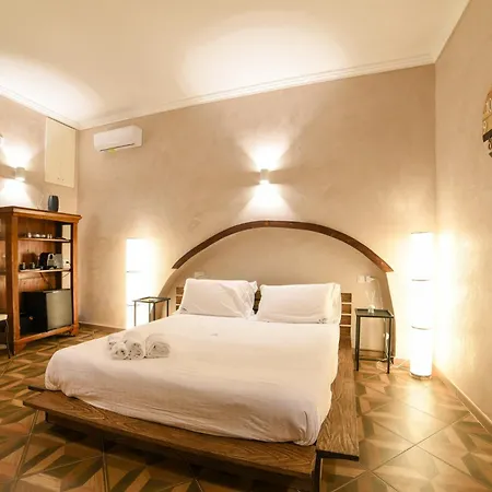 Al Console Depandance Con Jacuzzi Per Coppia Affittacamere 3*